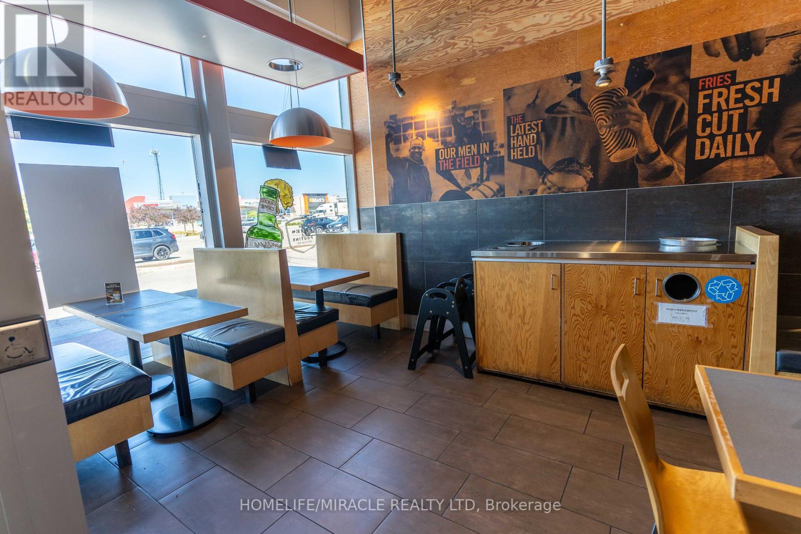 B-19 - 1400 Ottawa Street S, Kitchener, Ontario  N2E 4E2 - Photo 7 - X12359708