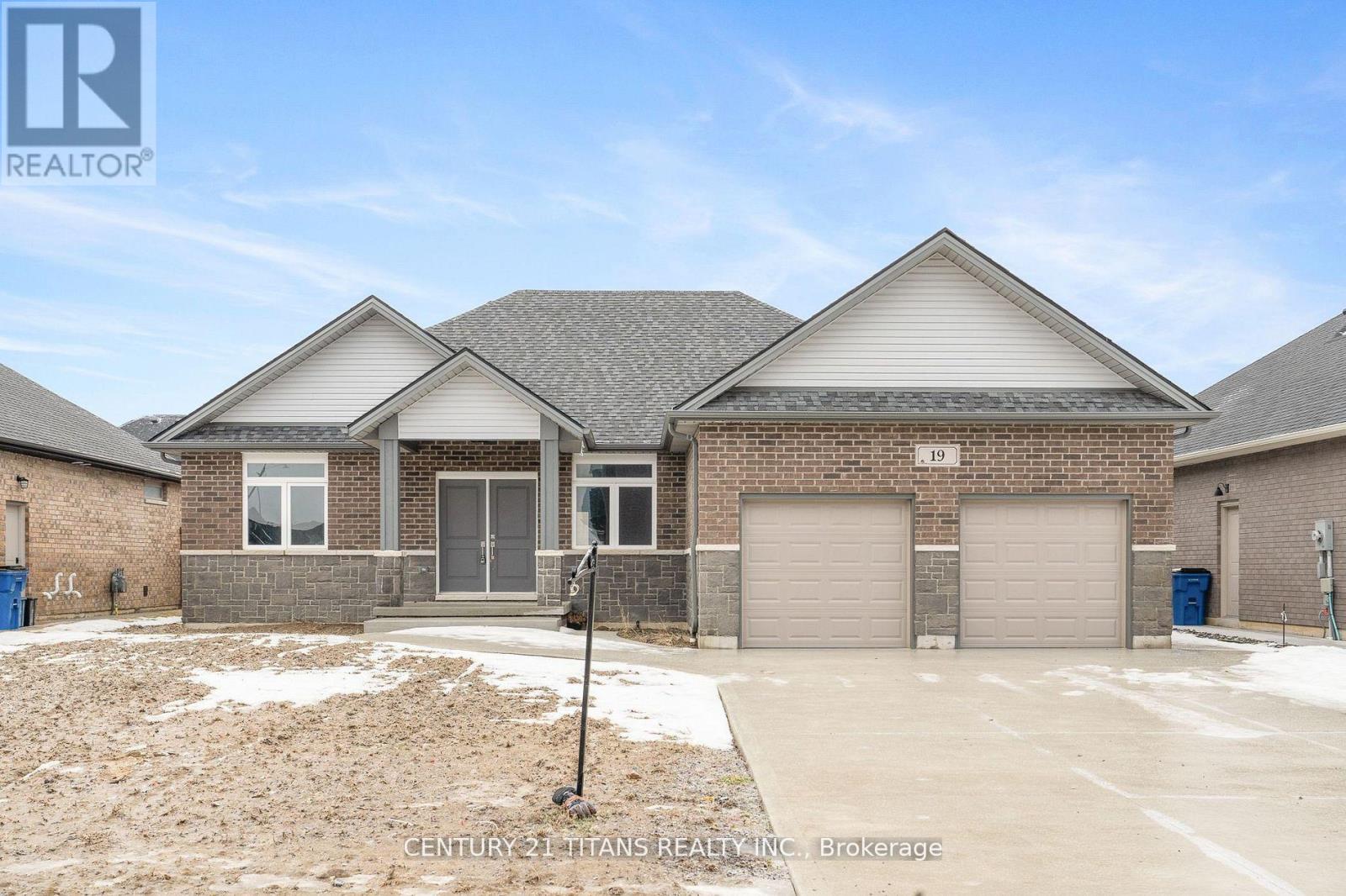 19 TRACY DRIVE, Chatham-Kent, Ontario