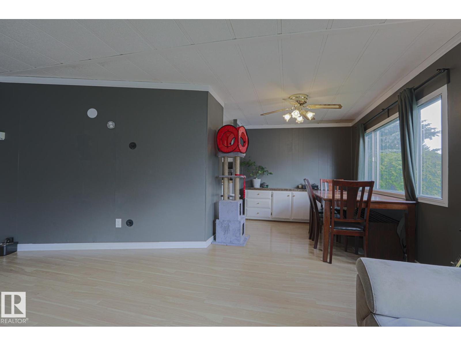 1943 West Royal Wy Nw Nw, Edmonton, Alberta  T5S 1T6 - Photo 4 - E4454310