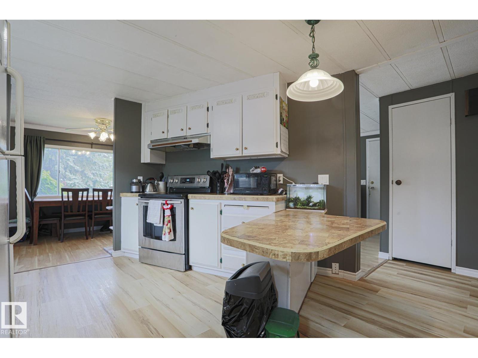 1943 West Royal Wy Nw Nw, Edmonton, Alberta  T5S 1T6 - Photo 7 - E4454310