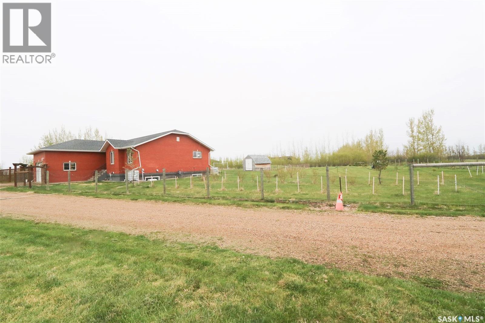 Spruce Lane, Orkney Rm No. 244, Saskatchewan  S3N 1C1 - Photo 41 - SK008574