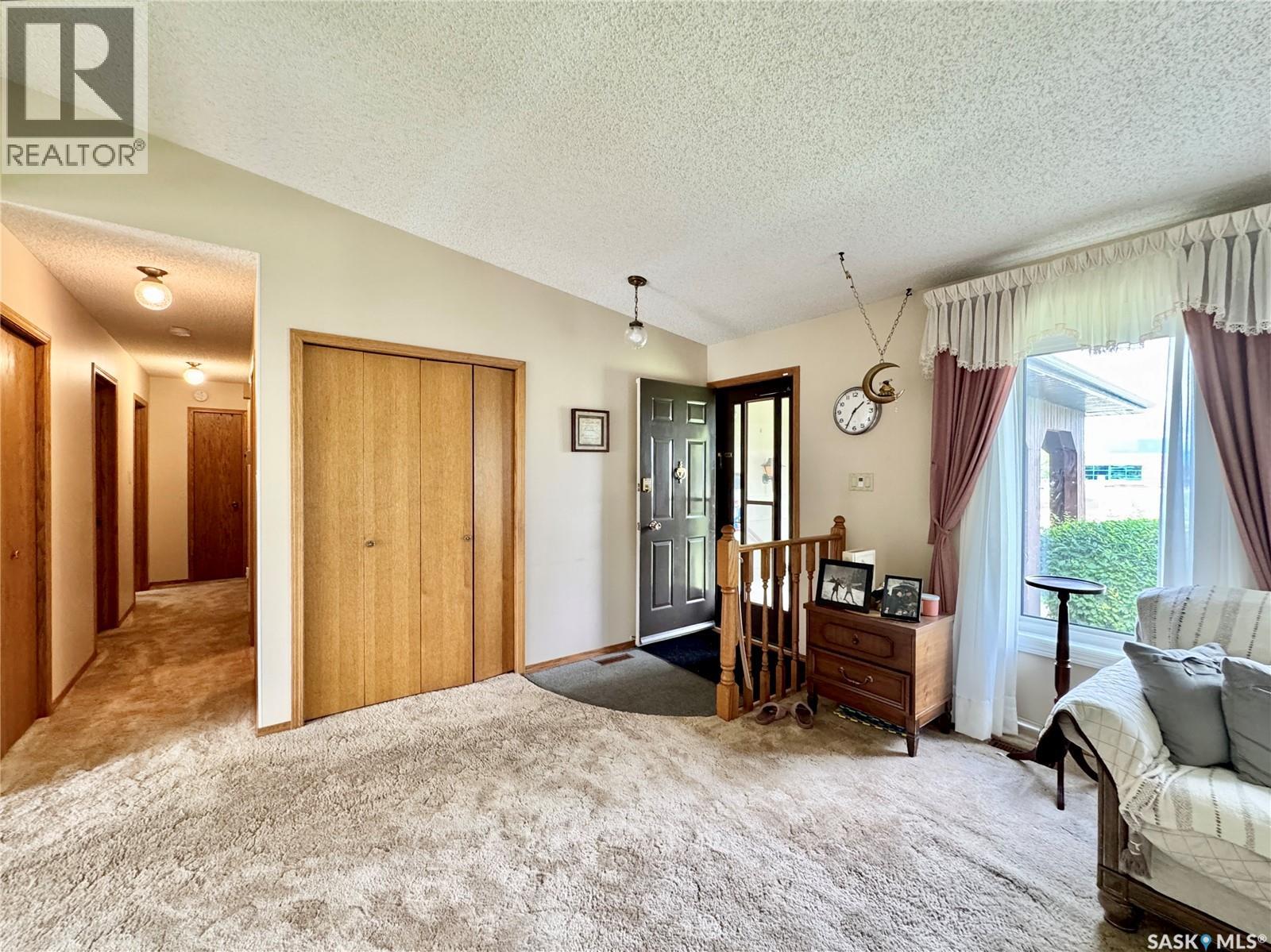 404 Darlington Street E, Yorkton, Saskatchewan  S3N 3Y9 - Photo 14 - SK016389