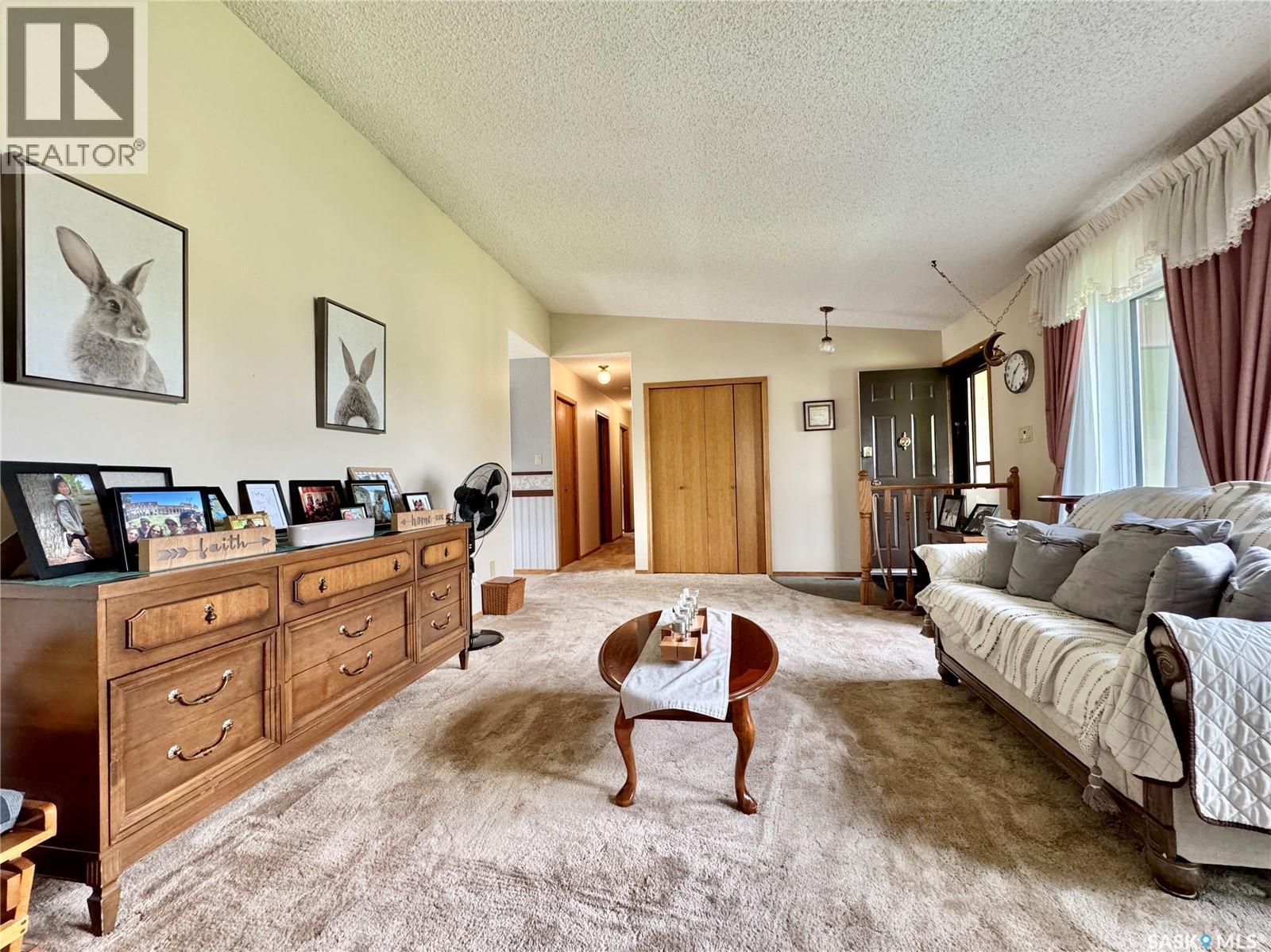 404 Darlington Street E, Yorkton, Saskatchewan  S3N 3Y9 - Photo 16 - SK016389