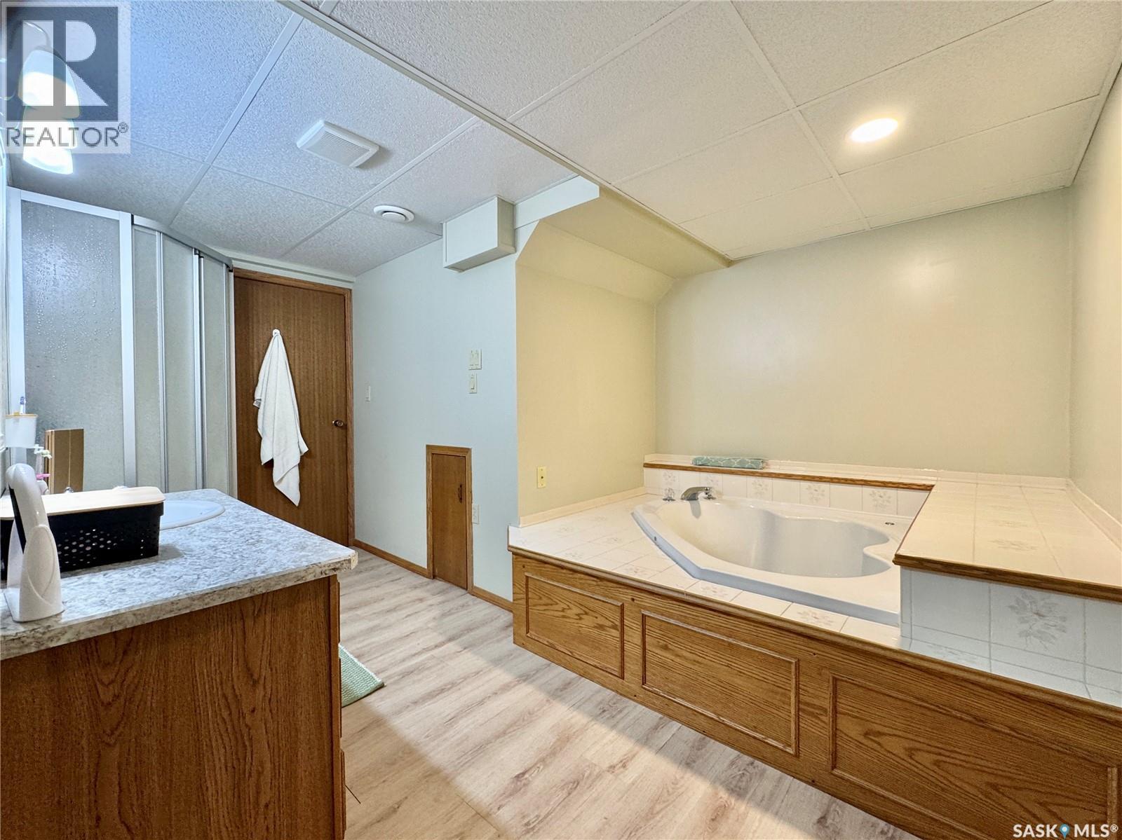 404 Darlington Street E, Yorkton, Saskatchewan  S3N 3Y9 - Photo 31 - SK016389