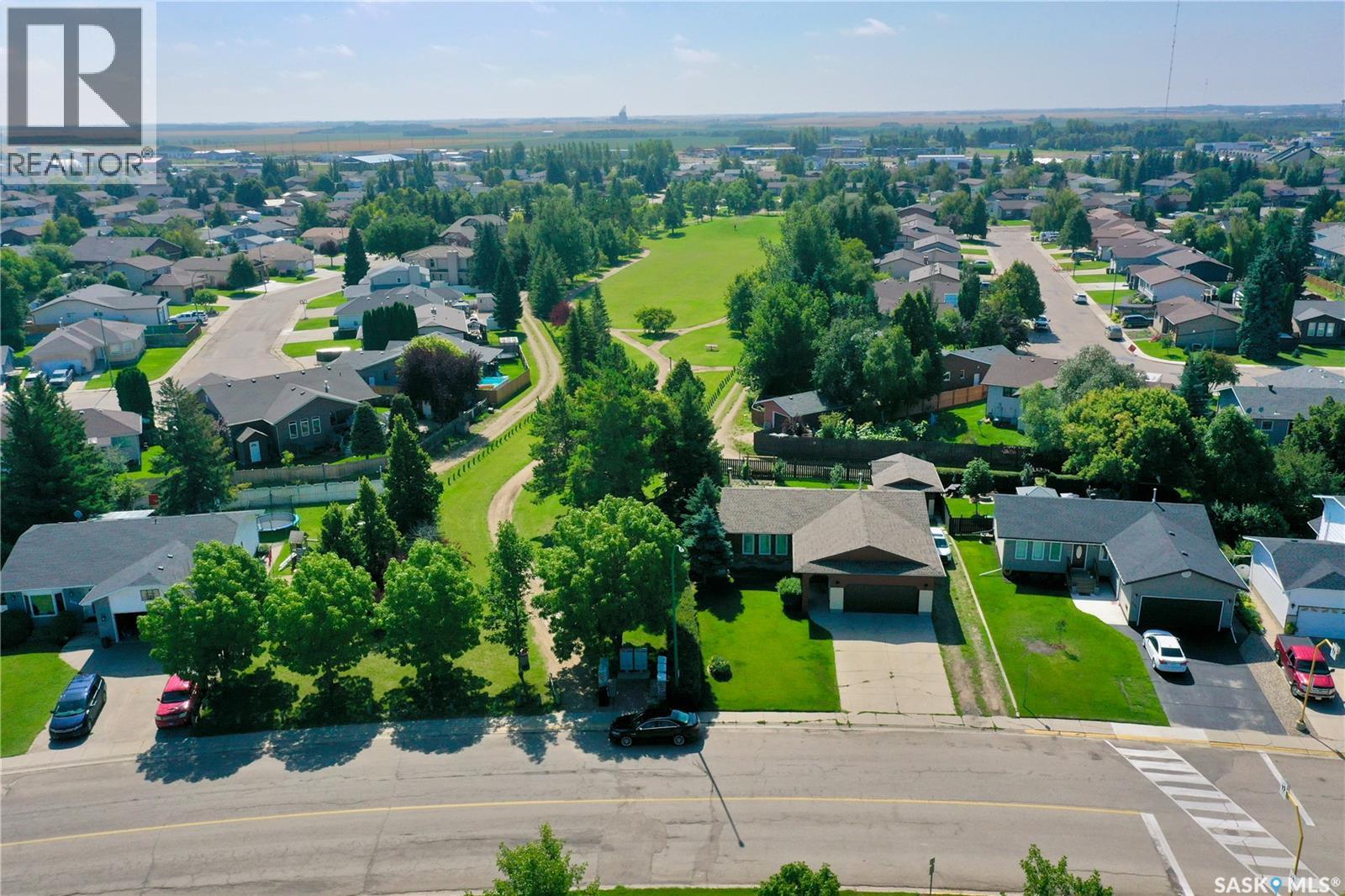 404 Darlington Street E, Yorkton, Saskatchewan  S3N 3Y9 - Photo 45 - SK016389