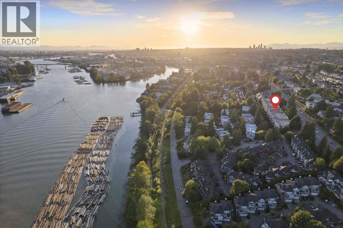 202 2250 SE MARINE DRIVE, Vancouver, British Columbia