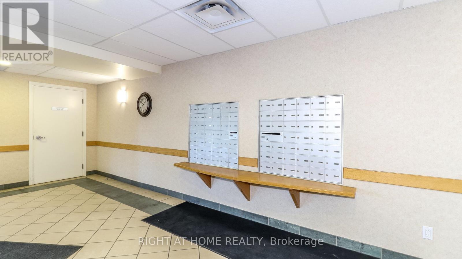 417 - 94 Dean Avenue, Barrie, Ontario  L4N 0M3 - Photo 11 - S12359793