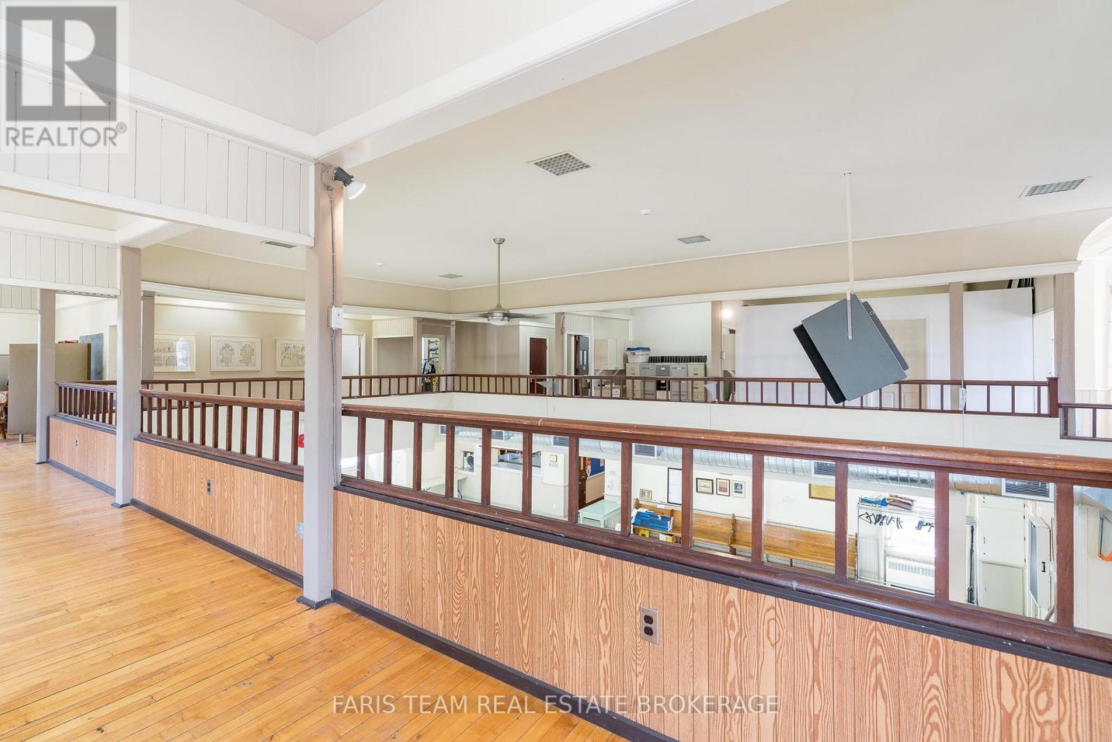 58 Peter Street N, Orillia, Ontario  L3V 4Y7 - Photo 21 - S12359904
