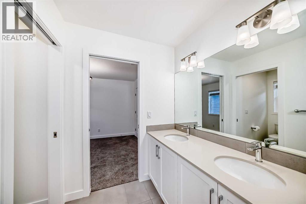 99 Lawrence Green Se, Airdrie, Alberta  T4A 3M8 - Photo 29 - A2240430
