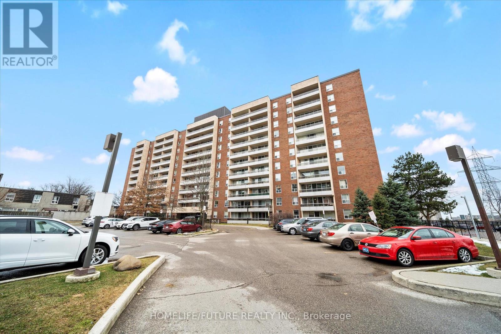 712 - 25 Four Winds Drive, Toronto (York University Heights), Ontario  M3J 1K8 - Photo 1 - W12359853