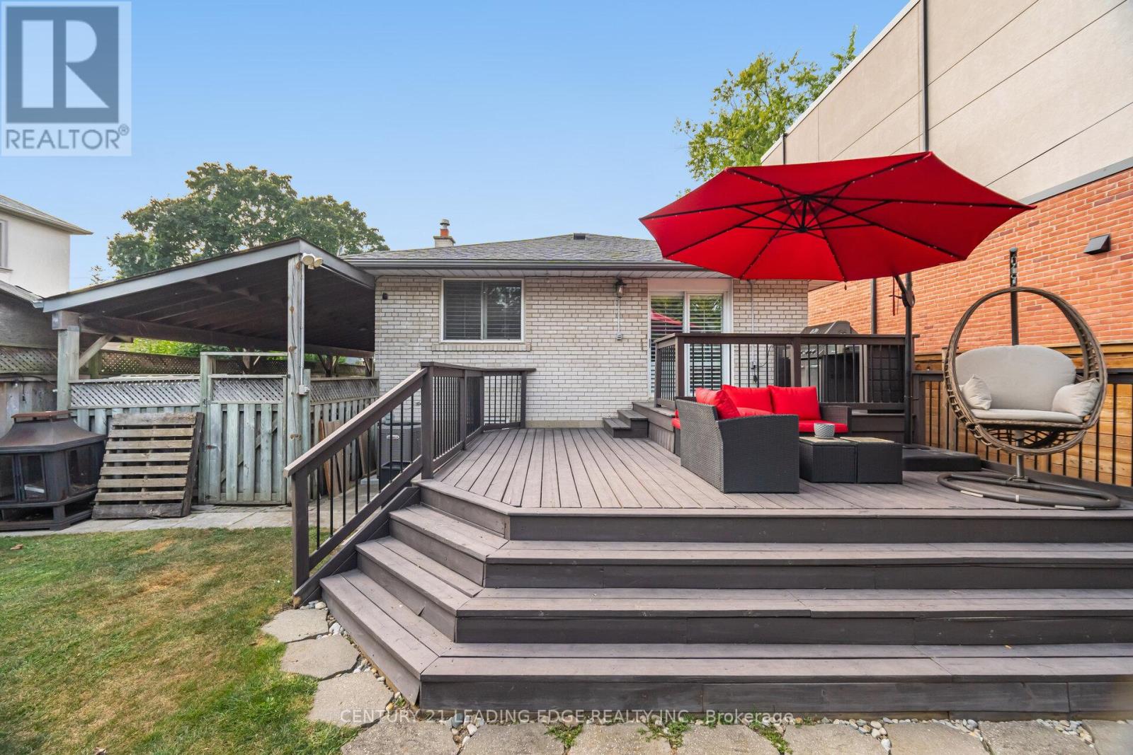 586 Curzon Avenue, Mississauga, Ontario  L5G 1P9 - Photo 39 - W12359889