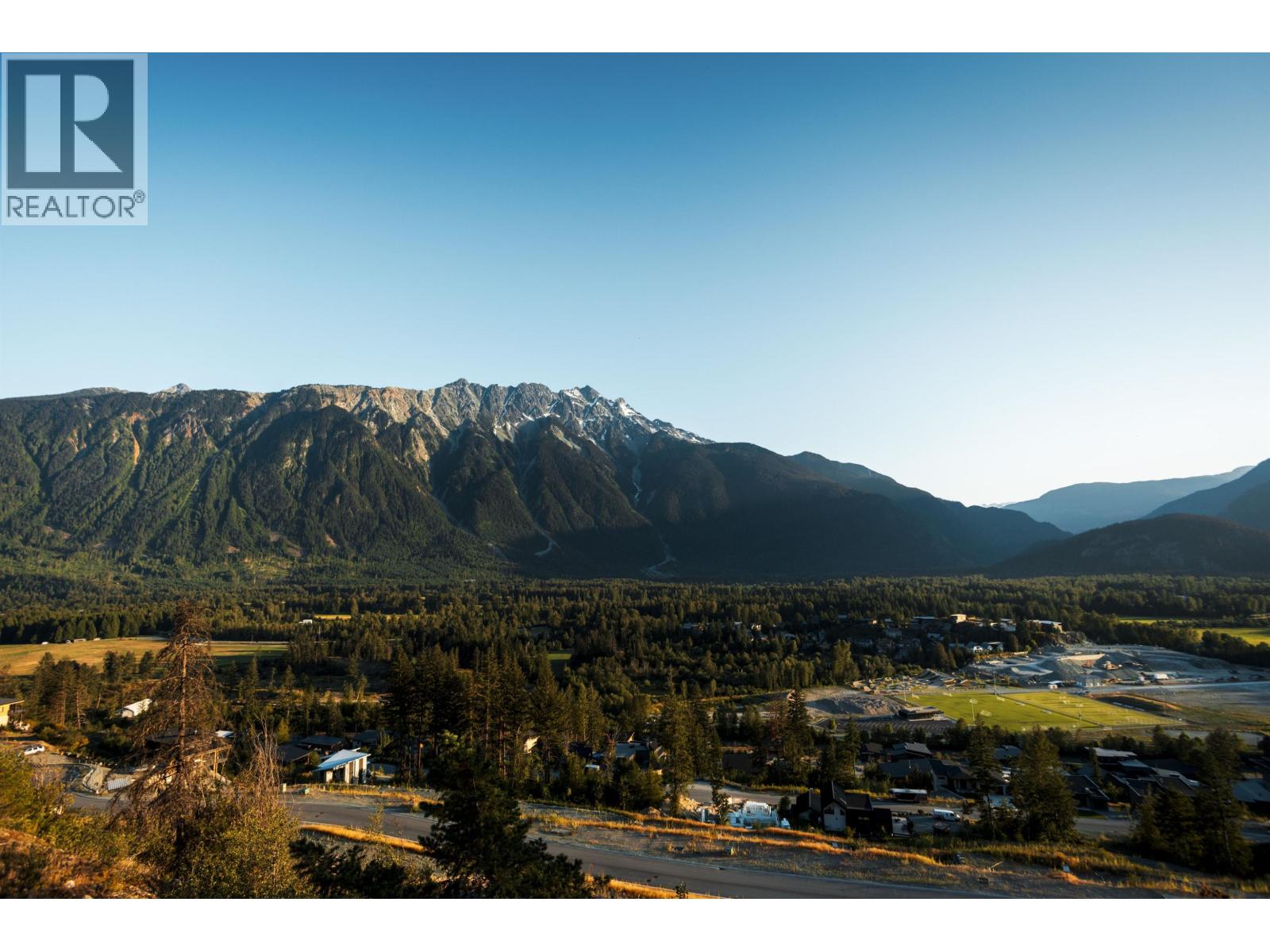 9002 SUN GOD MOUNTAIN WAY, Pemberton, British Columbia