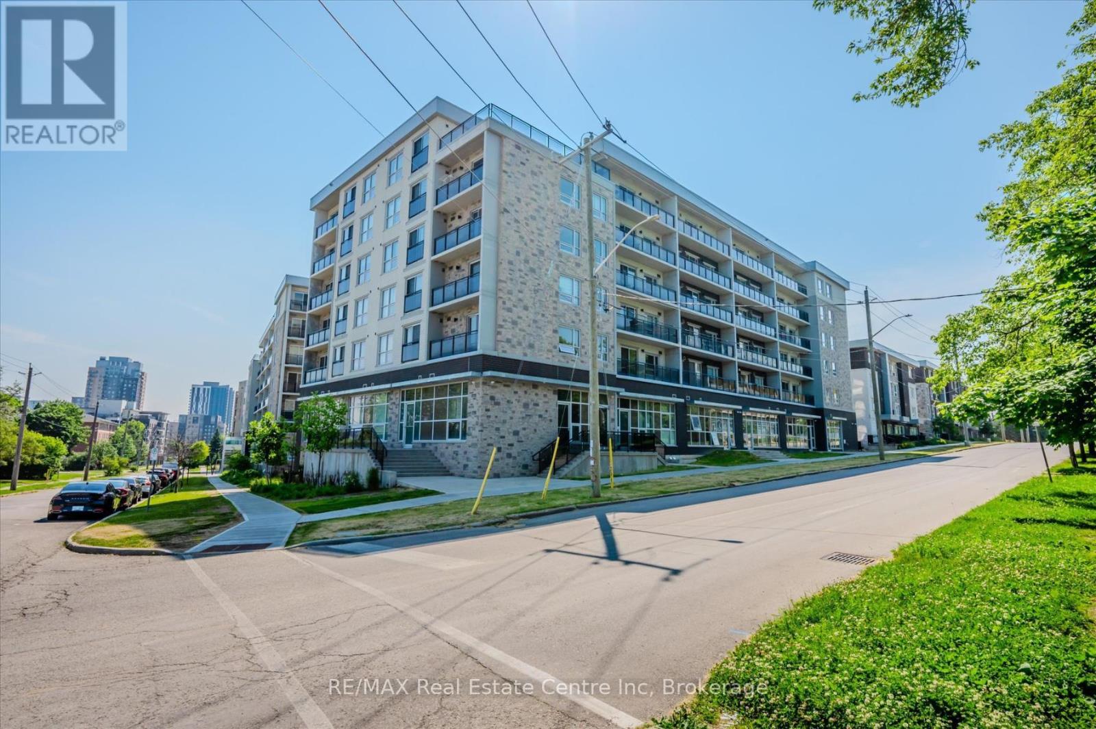 F515 - 275 Larch Street, Waterloo, Ontario  N2L 0J3 - Photo 12 - X12359912