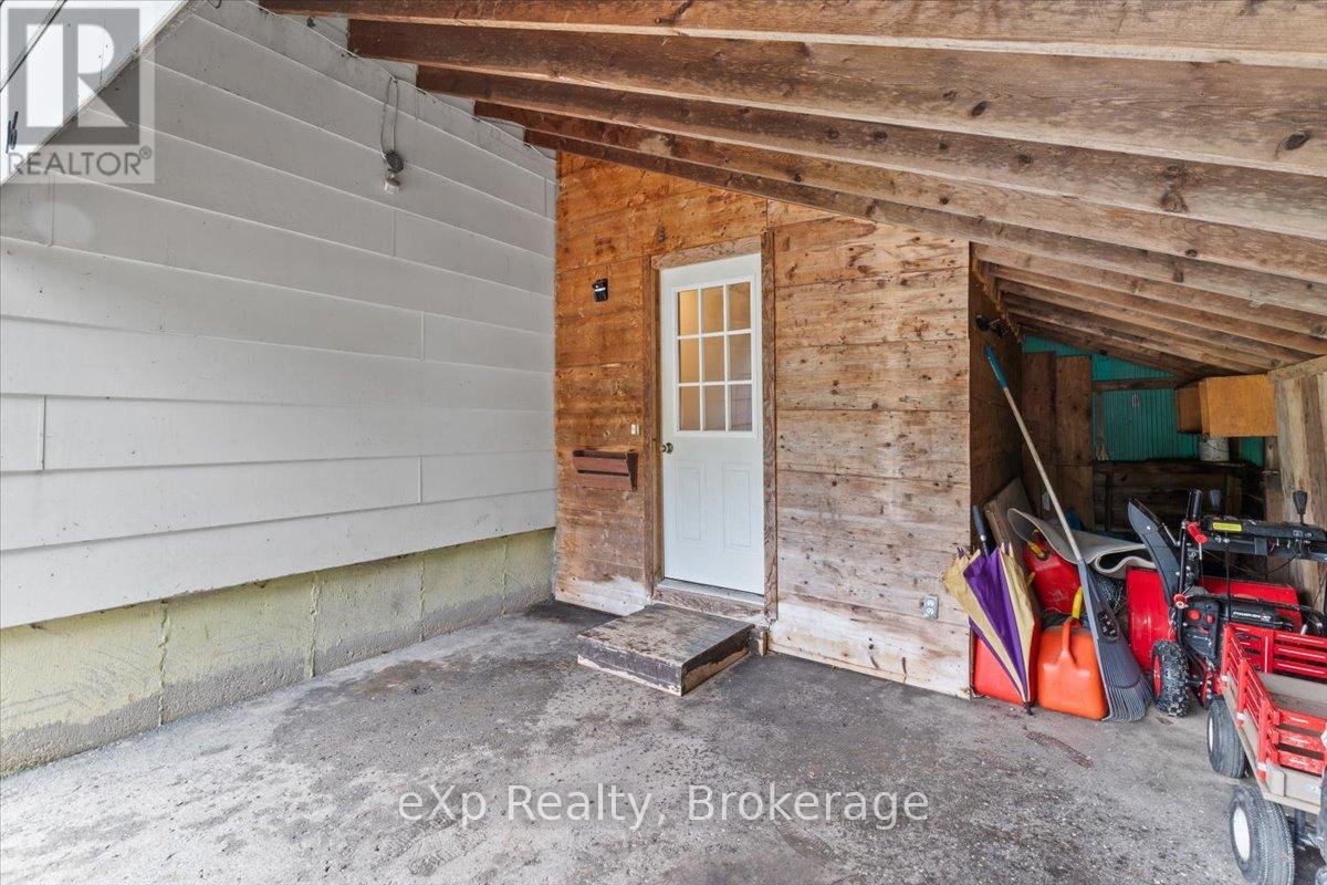 16 Geddes Street, Minto, Ontario  N0G 1M0 - Photo 21 - X12359935