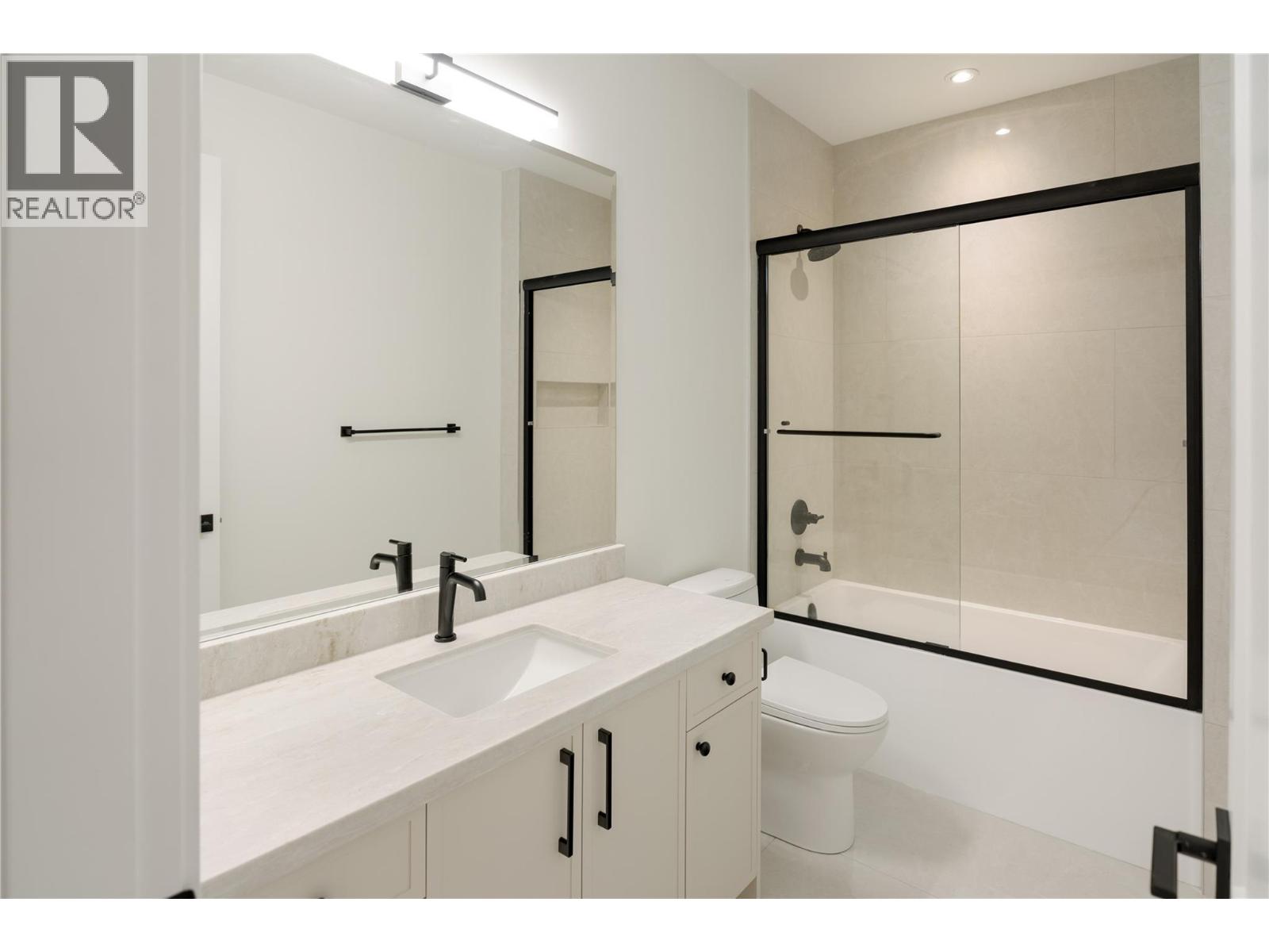 1004 Bull Crescent Kelowna Photo 18