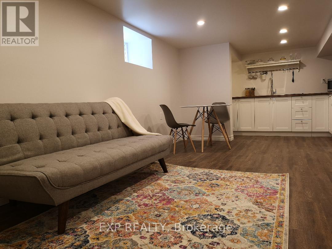 28 Eastbourne Avenue, Hamilton, Ontario  L8M 2M7 - Photo 33 - X12359821