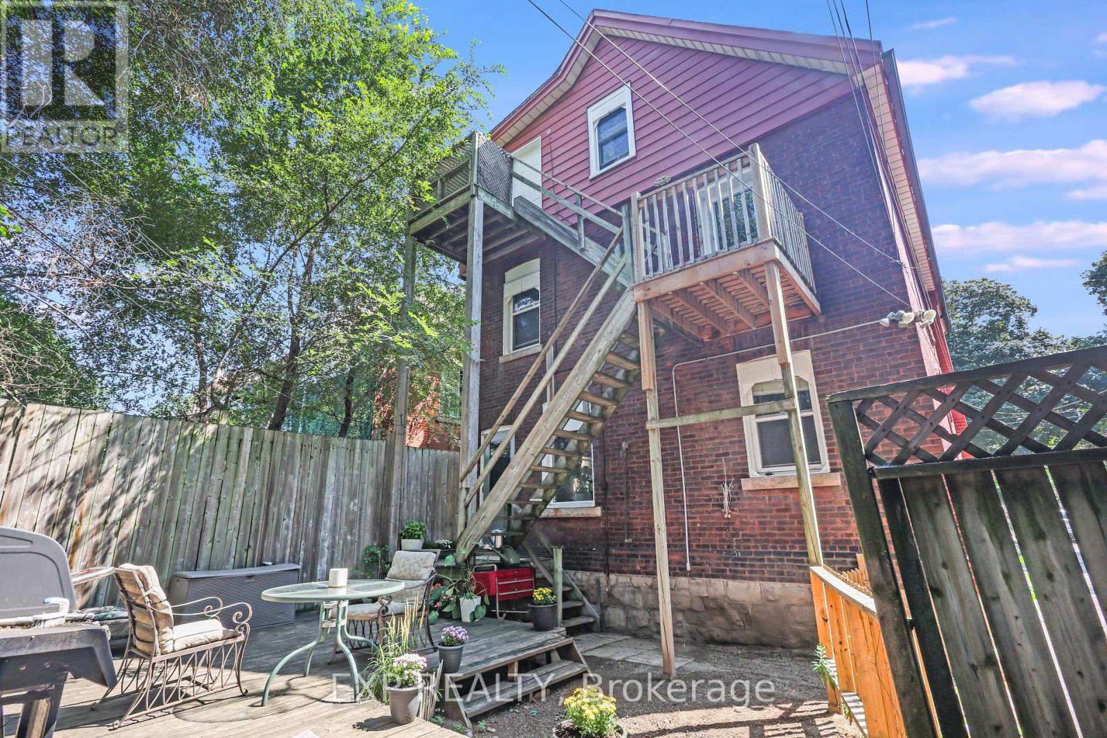 28 Eastbourne Avenue, Hamilton, Ontario  L8M 2M7 - Photo 38 - X12359821