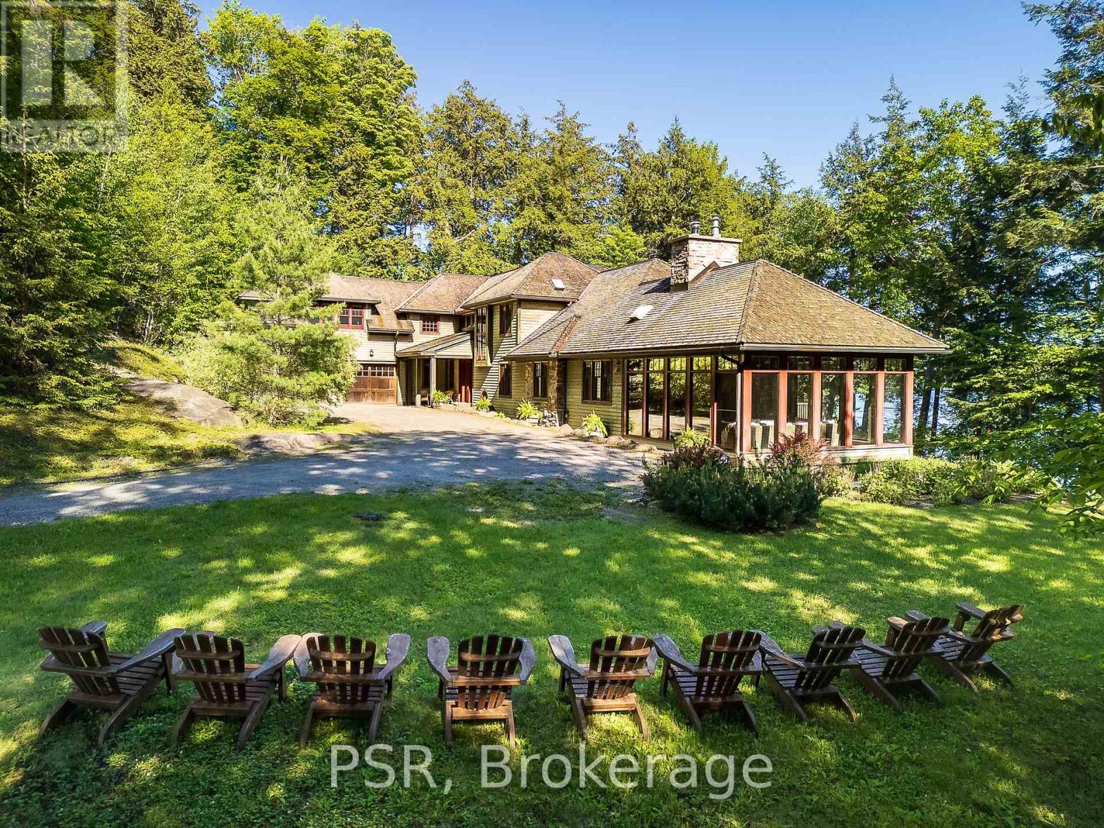 4 Ditchburn Drive, Seguin, Ontario  P0C 1J0 - Photo 7 - X12359864