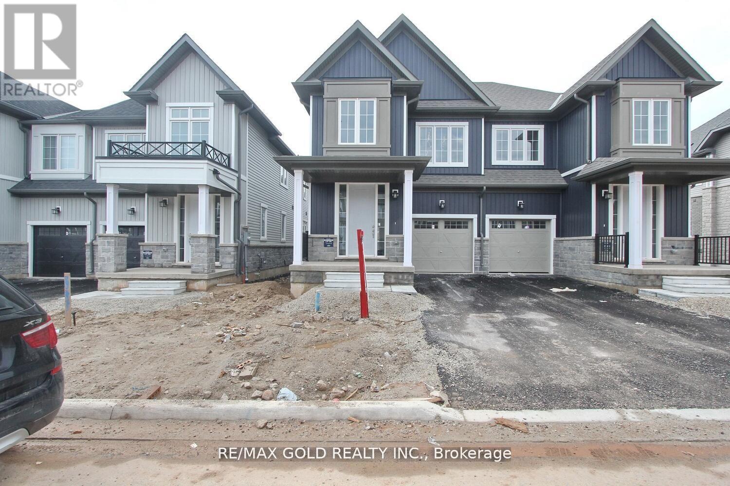 127 MOLOZZI STREET, Erin, Ontario