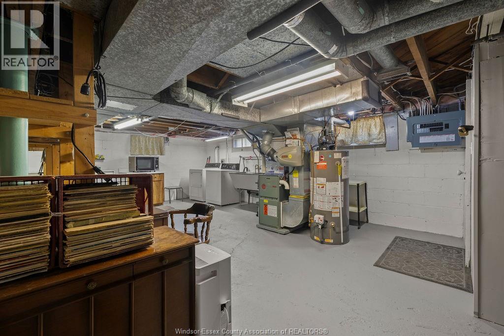 2333 Chilver, Windsor, Ontario  N8W 2V6 - Photo 22 - 25021418