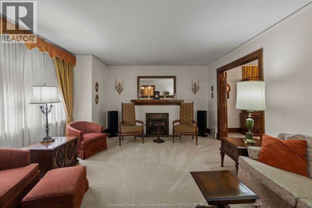 2333 Chilver, Windsor, Ontario  N8W 2V6 - Photo 6 - 25021418