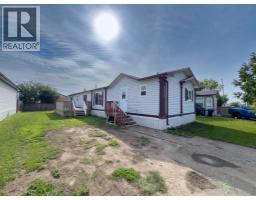 8805 91 Street MH - Creekside