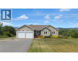 18 Karen Street, Nauwigewauk, New Brunswick