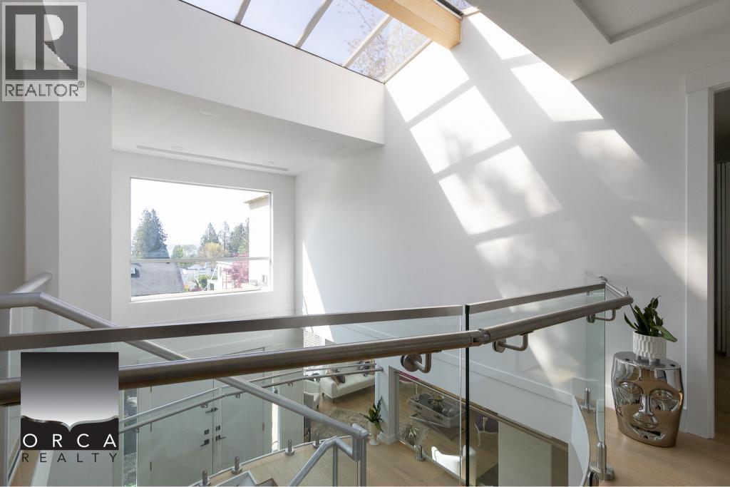 Upstairs Only 1543 Jefferson Ave, West Vancouver, British Columbia  V7V 2A2 - Photo 23 - R3039724