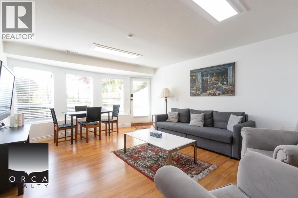 Upstairs Only 1543 Jefferson Ave, West Vancouver, British Columbia  V7V 2A2 - Photo 30 - R3039724