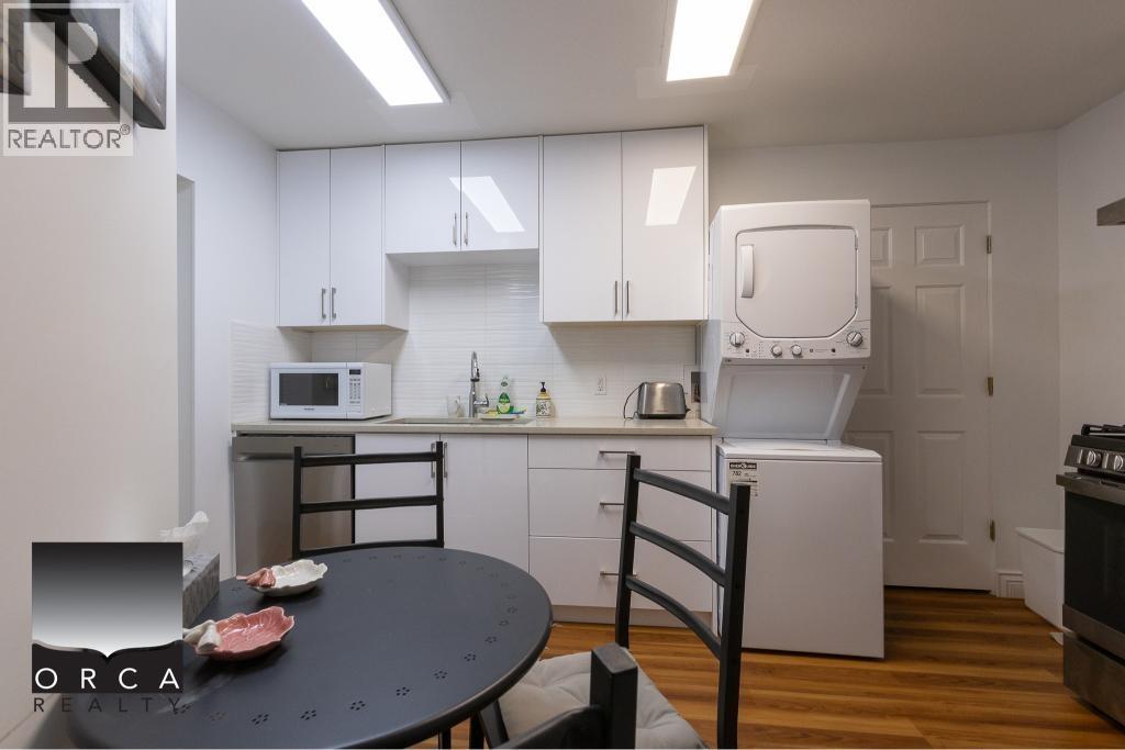 Upstairs Only 1543 Jefferson Ave, West Vancouver, British Columbia  V7V 2A2 - Photo 31 - R3039724