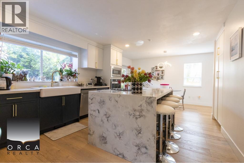 Upstairs Only 1543 Jefferson Ave, West Vancouver, British Columbia  V7V 2A2 - Photo 8 - R3039724