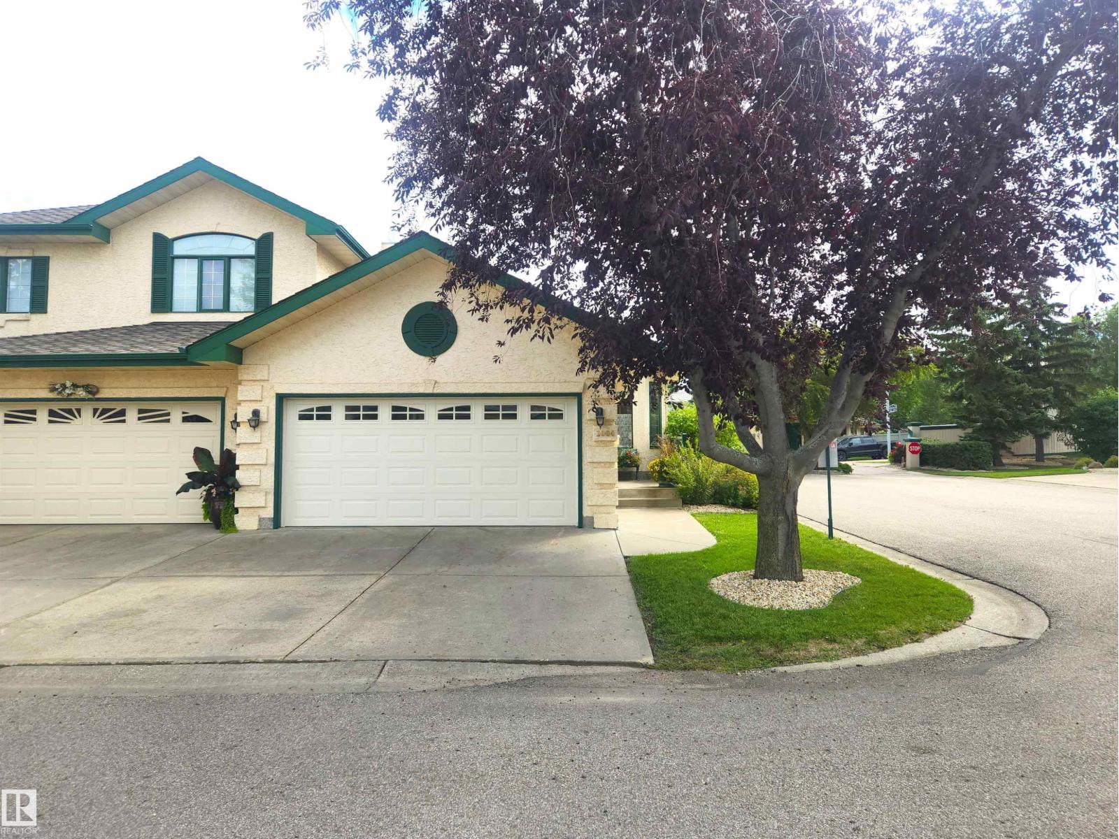 1004 Carter Crest Rd Nw, Edmonton, Alberta  T6R 2K2 - Photo 1 - E4454321