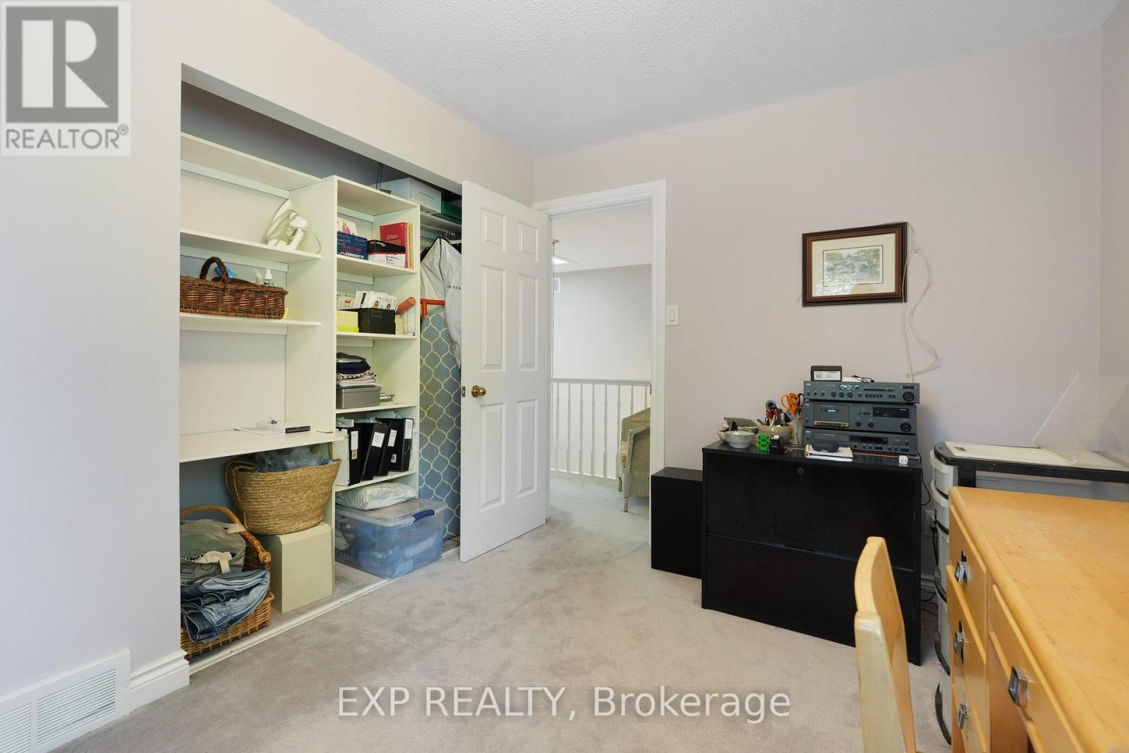 2106 Lamira Street, Ottawa, Ontario  K1H 8N9 - Photo 12 - X12358393