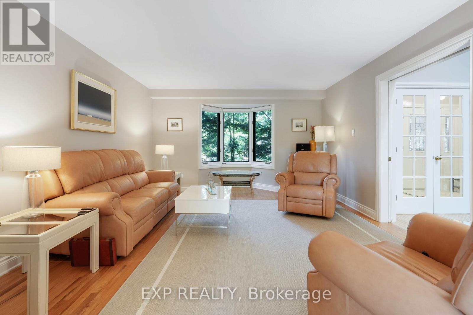 Property at 2106 LAMIRA STREET W image 4