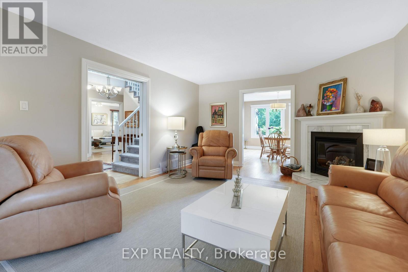 Property at 2106 LAMIRA STREET W image 5