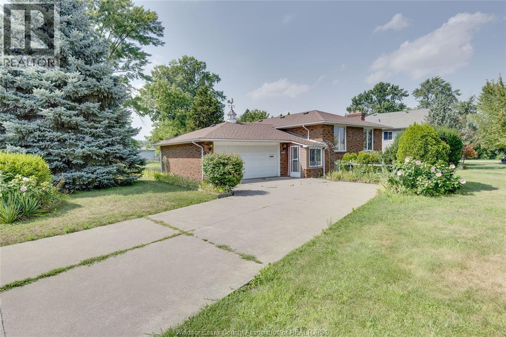 Property at 6055 MALDEN image 2