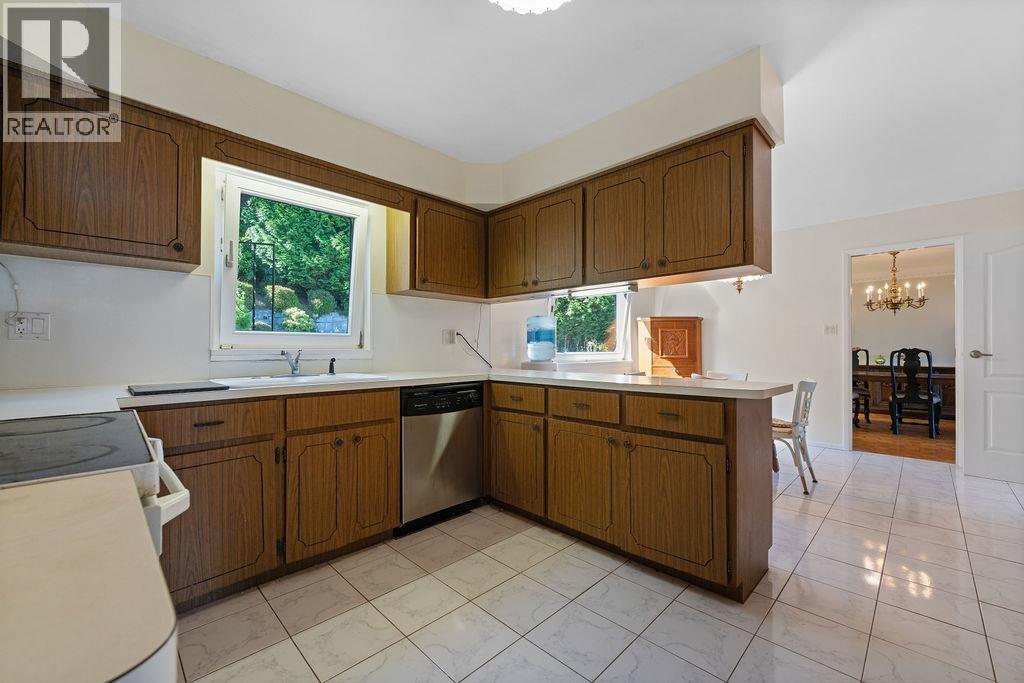 1373 Camwell Drive, West Vancouver, British Columbia  V7S 2M6 - Photo 12 - R3039744