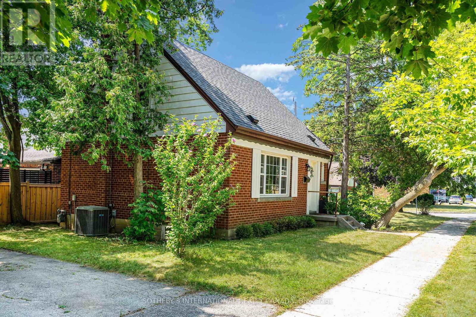 33 Southmead Road, Toronto, Ontario  M1L 2H9 - Photo 42 - E12359925