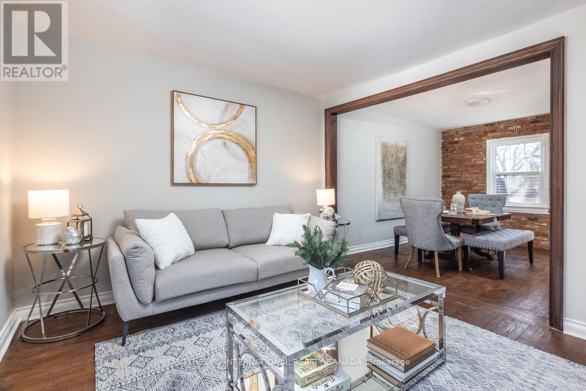 33 Southmead Road, Toronto, Ontario  M1L 2H9 - Photo 5 - E12359925