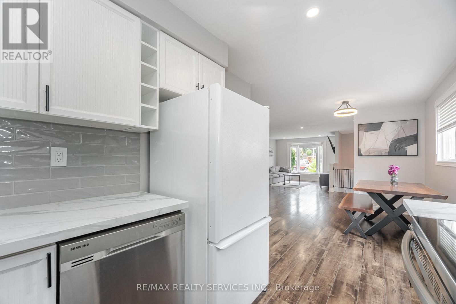 641 Deauville Court, Oshawa (Pinecrest), Ontario  L1K 1R1 - Photo 21 - E12359943