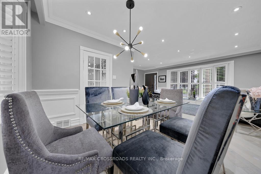 2 Mackinac Crescent, Toronto, Ontario  M1J 1P9 - Photo 17 - E12359950