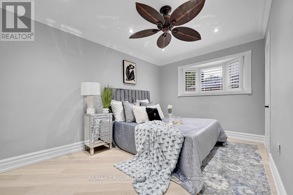 2 Mackinac Crescent, Toronto, Ontario  M1J 1P9 - Photo 25 - E12359950