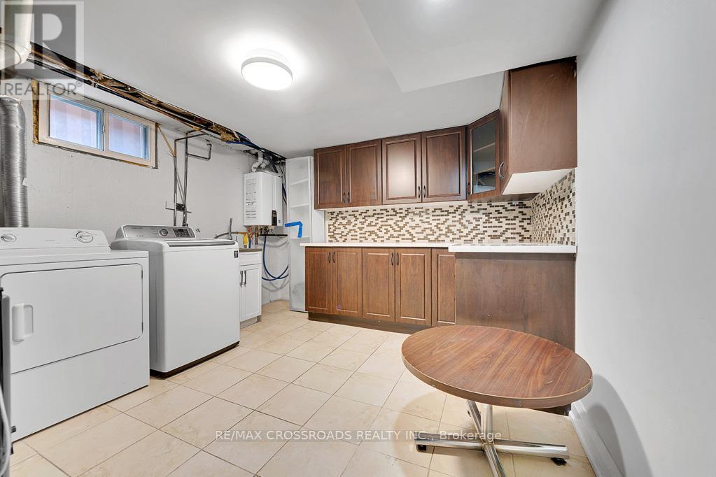 2 Mackinac Crescent, Toronto, Ontario  M1J 1P9 - Photo 37 - E12359950