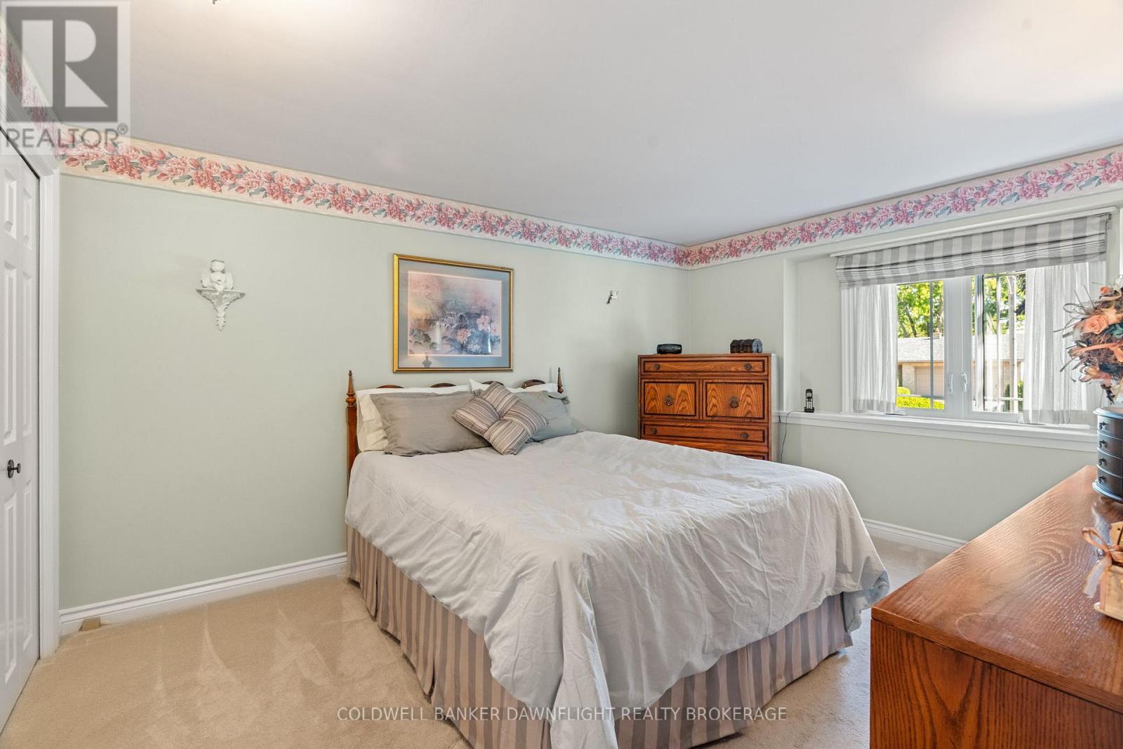 20 Southland Drive, London South, Ontario  N6P 1C2 - Photo 17 - X12360007