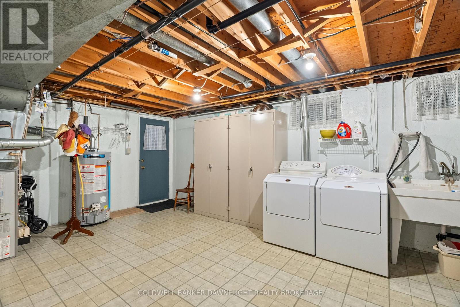 20 Southland Drive, London South, Ontario  N6P 1C2 - Photo 31 - X12360007