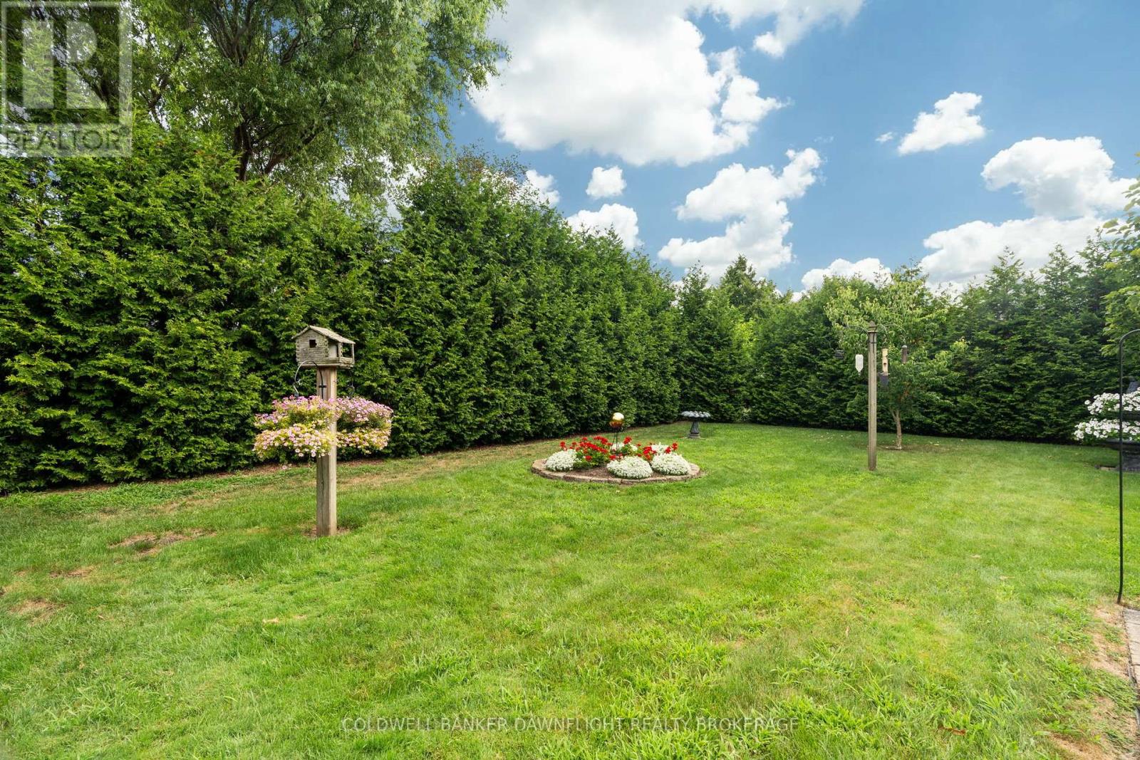 20 Southland Drive, London South, Ontario  N6P 1C2 - Photo 36 - X12360007