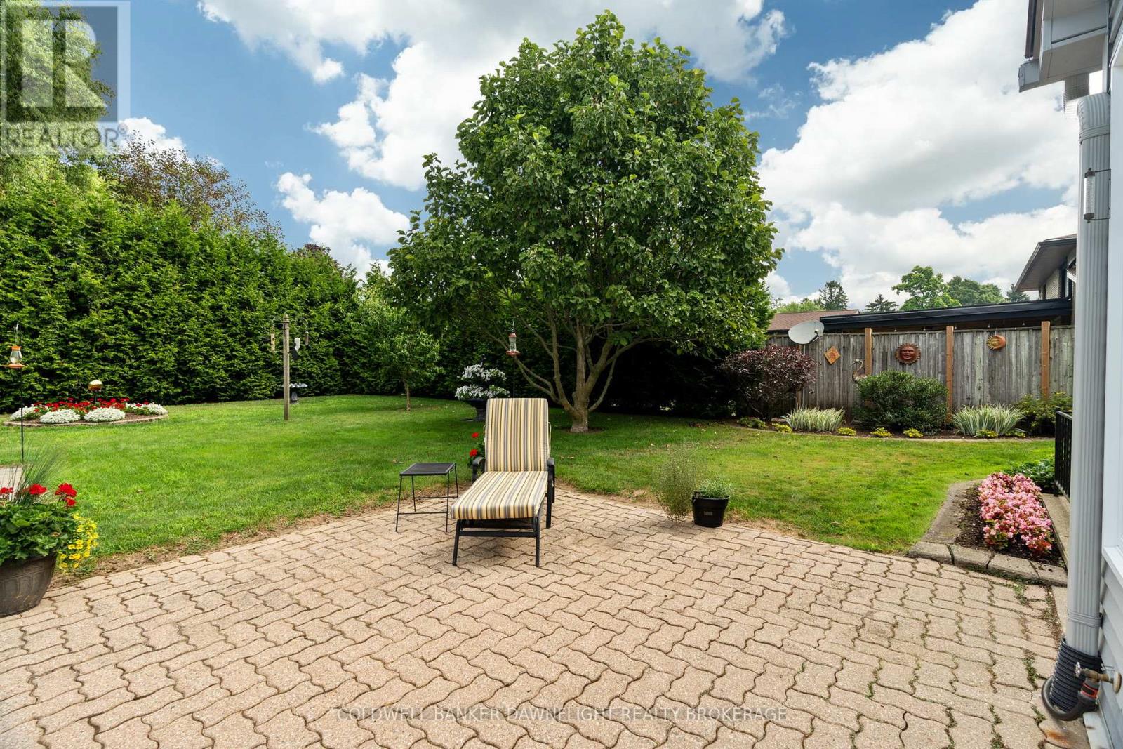 20 Southland Drive, London South, Ontario  N6P 1C2 - Photo 42 - X12360007