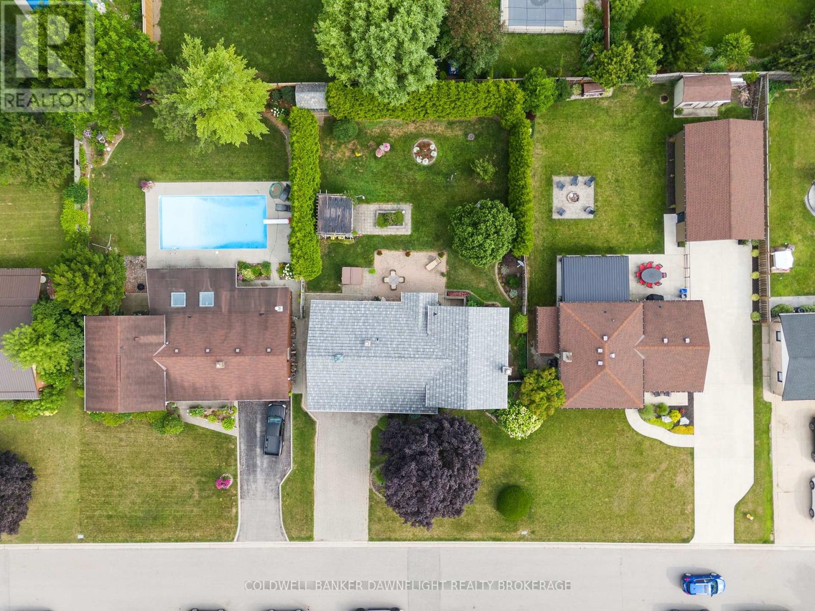 20 Southland Drive, London South, Ontario  N6P 1C2 - Photo 49 - X12360007