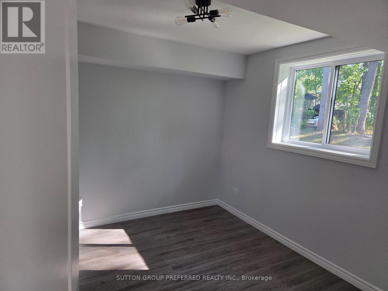3 - 34 Bain Street, Woodstock, Ontario  N4S 5X8 - Photo 11 - X12360039