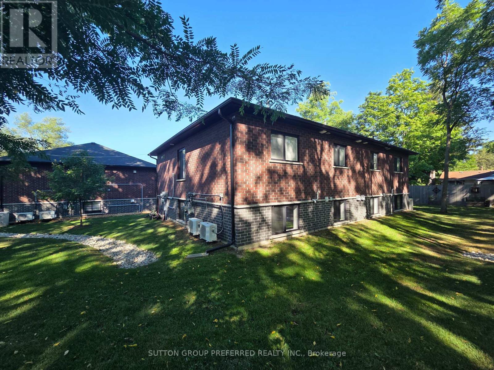 3 - 34 Bain Street, Woodstock, Ontario  N4S 5X8 - Photo 20 - X12360039